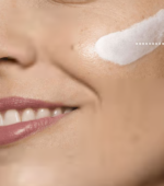 Olay Regenerist Day Face Cream SPF30 Active Firming Moisturiser with Niacinamide and Peptides 50ml